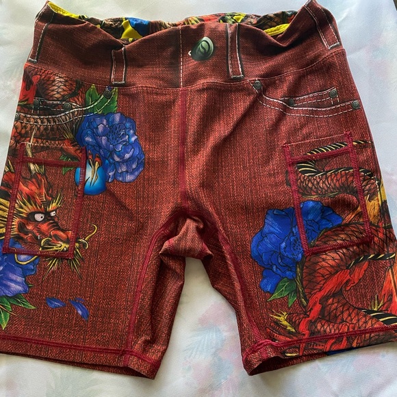 INKNBURN WOMEN'S RED RYU 6" SHORTS size 14 - Picture 5 of 5